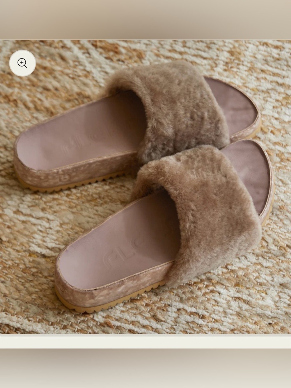 Fleks
San Ysidro Slides
Unisex
$120 gently used
Color: Blushed